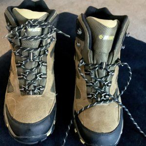 Hi-Tec Men's Logan Waterproof Hiking Boot,Smokey Brown/Olive/Snow,11.5 M US NWOT